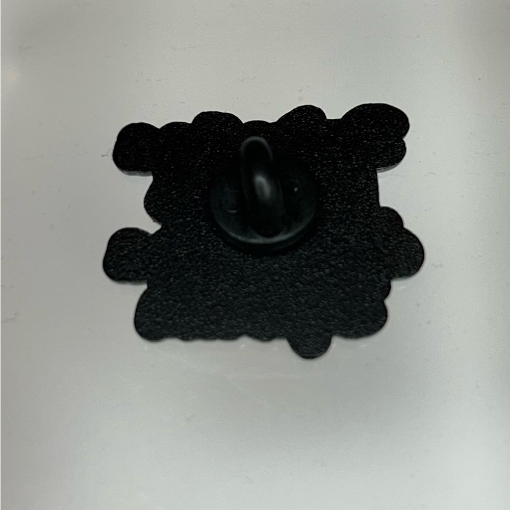 Swift Lapel Pin - Picture 3 of 3